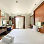 Simply Look Studio Metropark Condominium Jababeka Apartment By Travelio