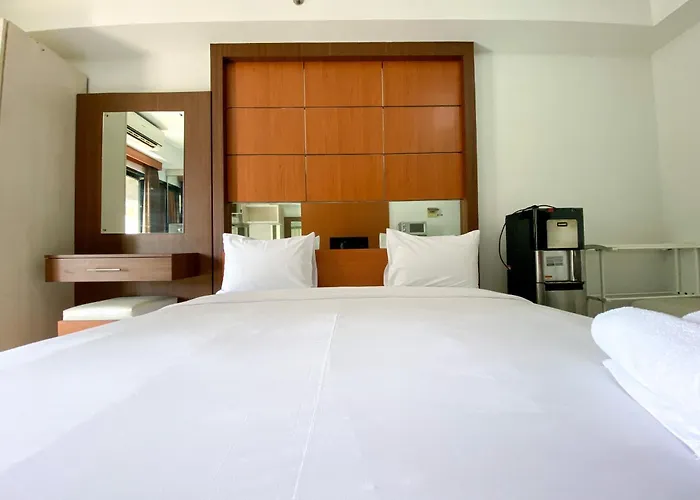 Simply Look Studio Metropark Condominium Jababeka Apartment By Travelio