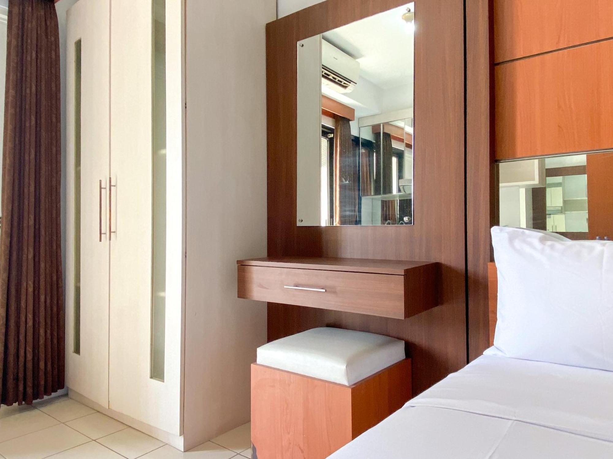 Apartemen Simply Look Metropark Jababeka By Travelio *